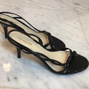 Ann Taylor heels Size 8.5